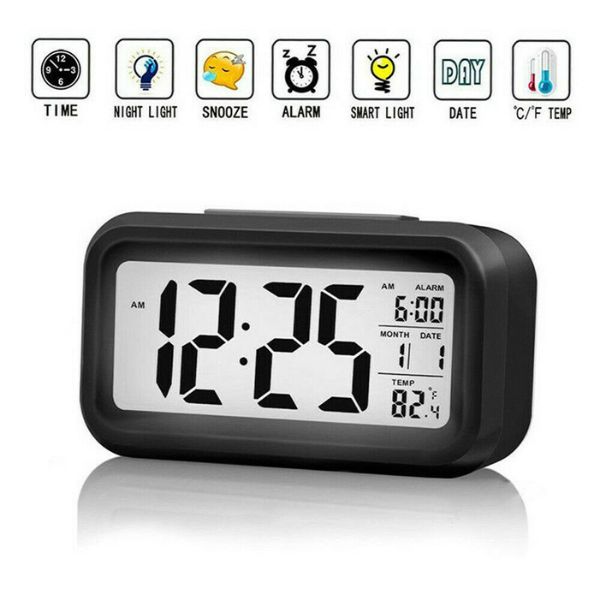 Digitalni LCD sat sa tri alarma i osvetljenjem
