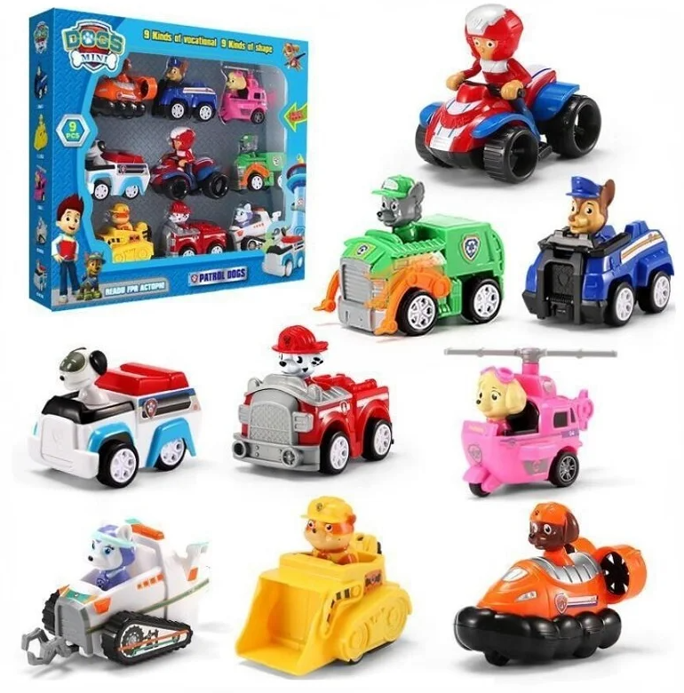 Set od 9 figurica sa poteznim autićima