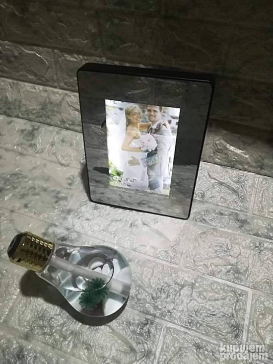 LED ogledalo i foto ram 2 u 1 za sto
