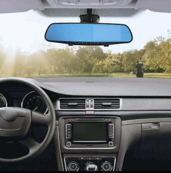 Auto kamera u retrovizoru sa prednjom i rikverc kamerom