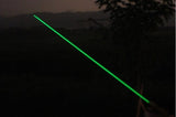 Zeleni laserski pokazivač sa podesivim fokusom