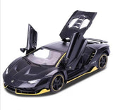 Aventador u malom sa zvukom motora