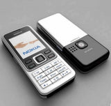 Mobilni telefon sa metalnim kućištem i srpskim menijem