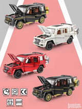 Metalni Mercedes G klasa sivi, razmera 1:24, dužina 22 cm