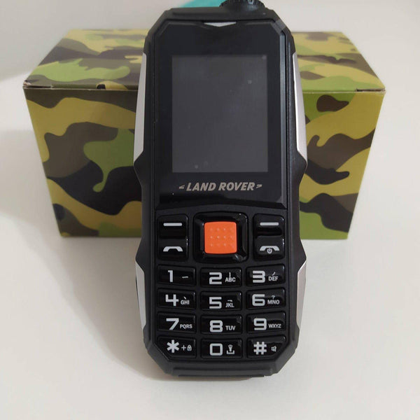 Mobilni telefon sa 2 SIM i baterijom za 4 dana