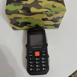 Mobilni telefon sa 2 SIM i baterijom za 4 dana