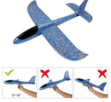 Penasti avion igračka za ručno bacanje