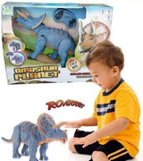 Daljinski upravljani Triceratops sa pokretima