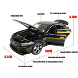 Die-cast BMW M8 crni, razmera 1:32, dužina 15 cm