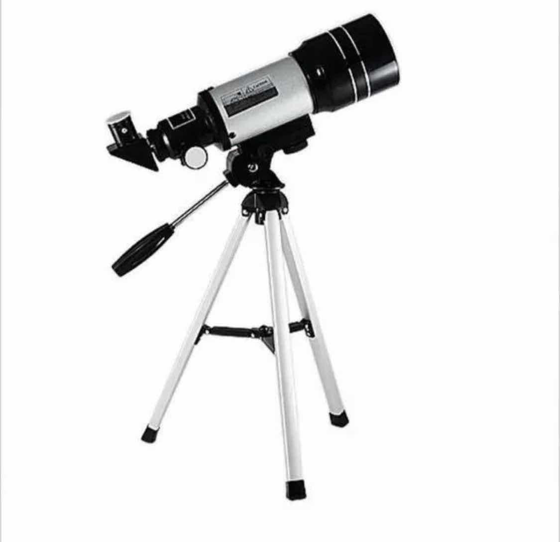 Astronomski teleskop F30070M sa objektivom 70 mm