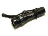 Aluminijumska LED lampa T6 sa zumom i dva punjača