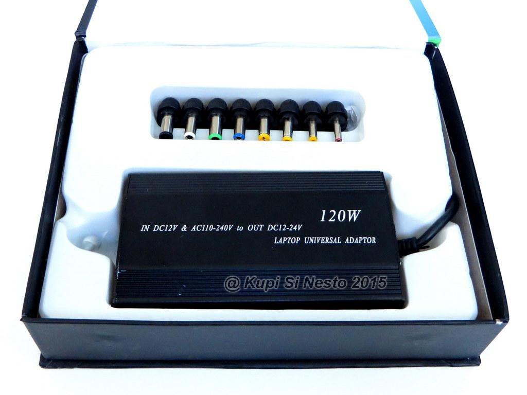 Univerzalni punjač za laptop 120 W za kuću i auto