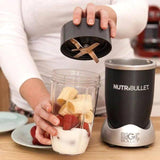 Blender set sa posudama za pripremu napitaka