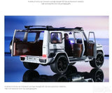 Metalni model Mercedes G800 Brabus beli, razmera 1:18
