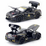 Metalni auto Nissan Skyline GTR crni, razmera 1:24