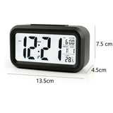 LCD budilnik sa tri alarma i odlaganjem buđenja