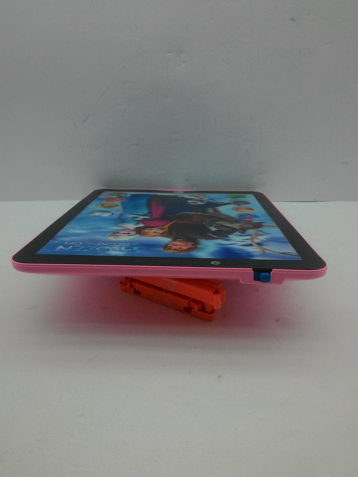 tablet frozen na baterije