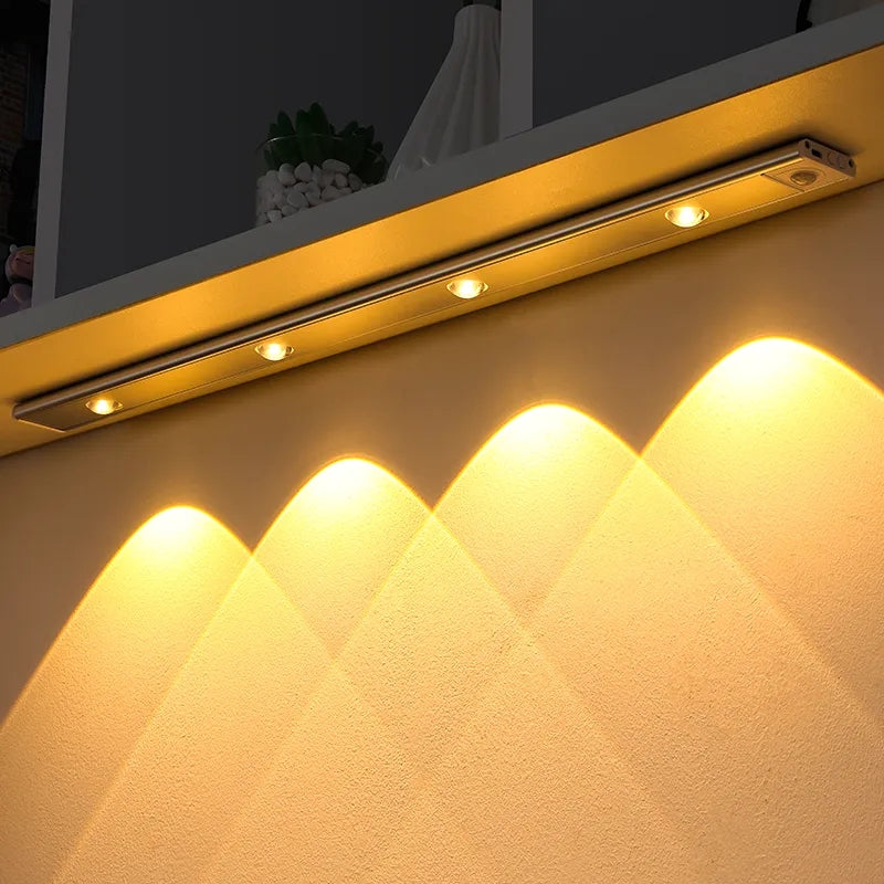LED svetlo za ormar 60 cm sa 3 režima i senzorom
