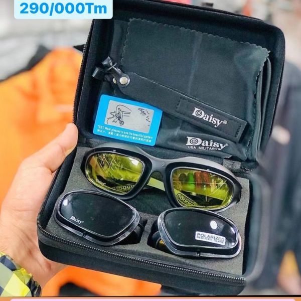 Taktičke naočare sa UV400 zaštitom i zamenljivim staklima – slika 2