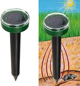 Solarni par za rasterivanje krtica u dvorištu