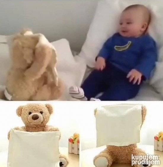 Plišani meda koji se igra skrivalica