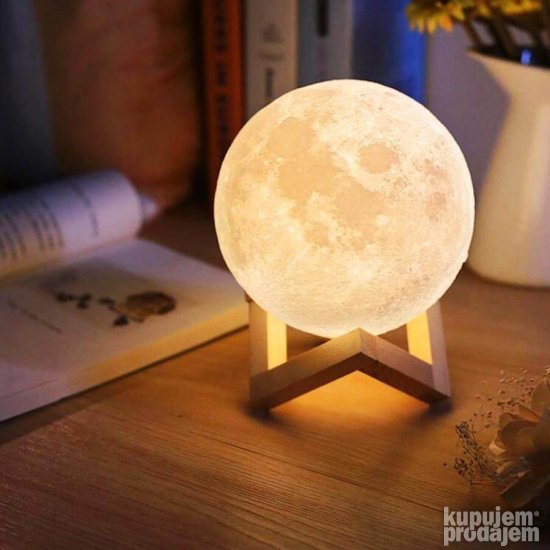 3D lampa mesec 18 cm sa drvenim postoljem