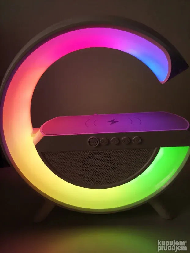 RGB lampa sa Bluetooth zvučnikom i bežičnim punjačem