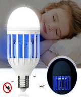 LED sijalica sa funkcijom hvatanja insekata